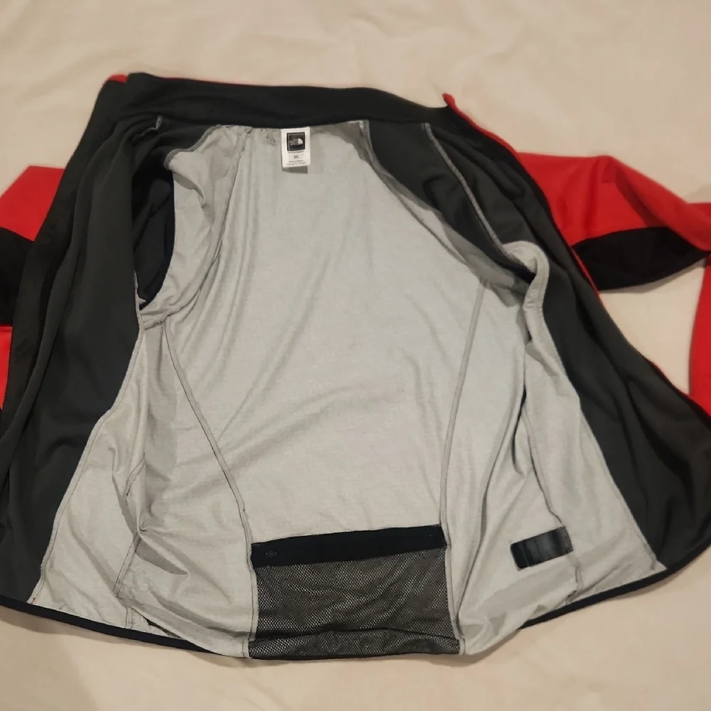 The North Face Men's Bold Red and Black Convertible Performance Jacket/vest